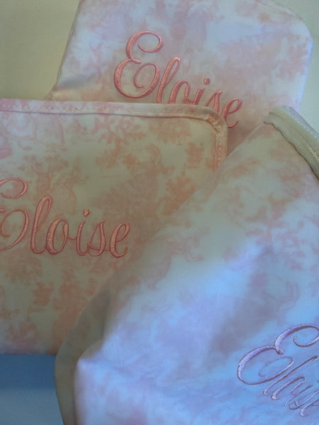 PINK BUNNY TOILE TAKE AWAY INSULATED BAG