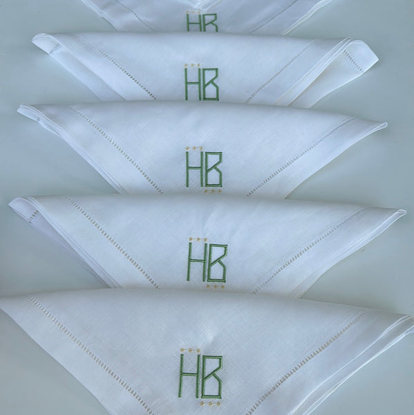 CUSTOM LINEN DINNER NAPKINS