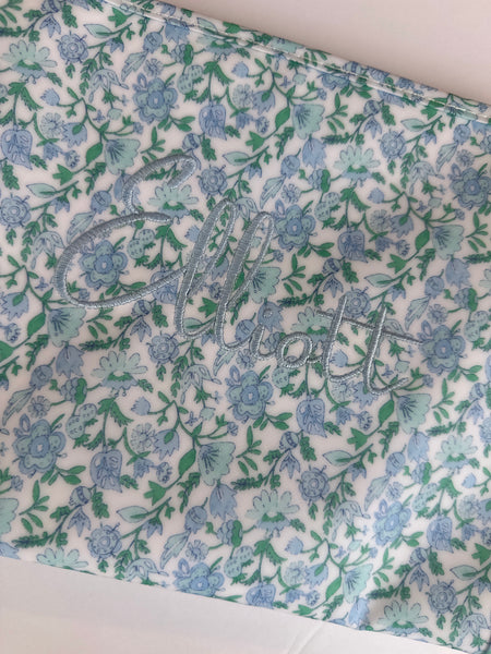 HAMPTONS FLORAL ROADIE - LARGE