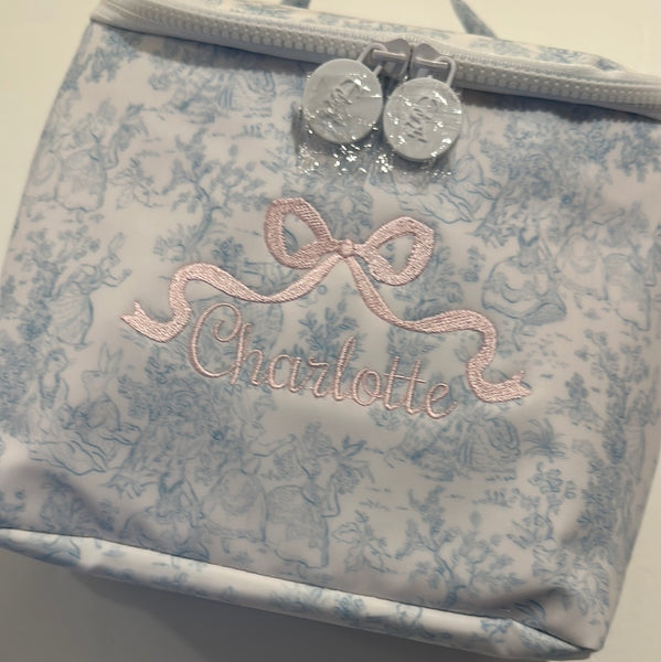 BUNNY TOILE BLUE TAKE AWAY INSULATED BAG